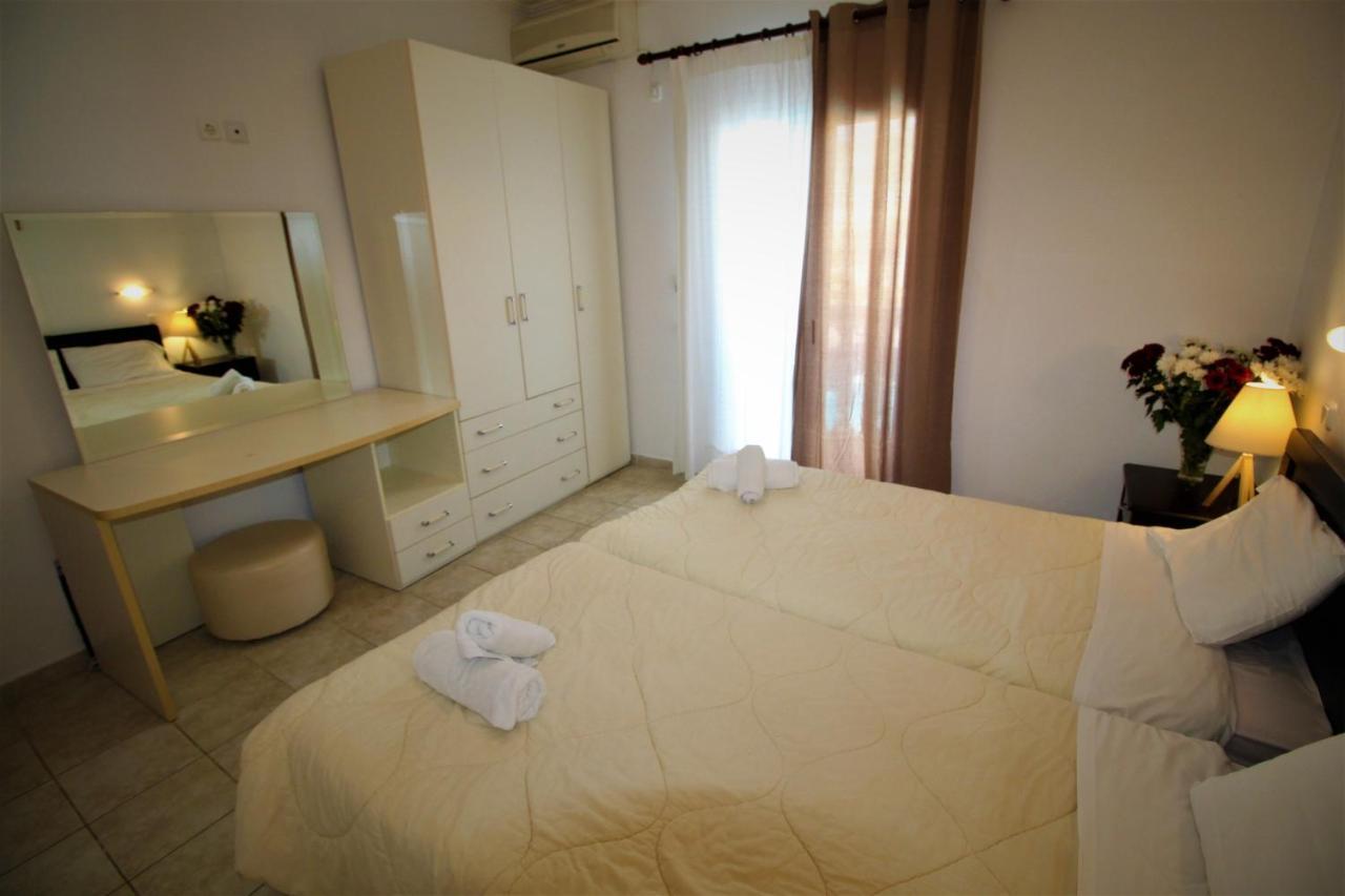 מוראיטיקה Nikki'S Studios & Apartments מראה חיצוני תמונה