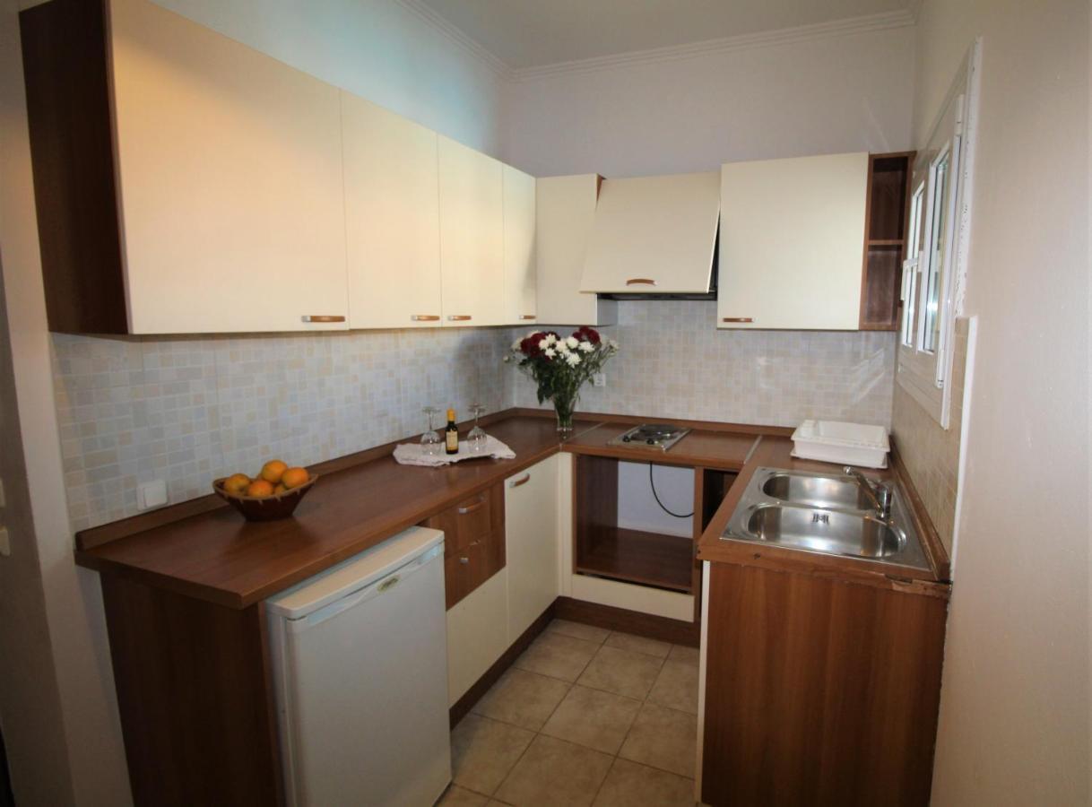 מוראיטיקה Nikki'S Studios & Apartments מראה חיצוני תמונה